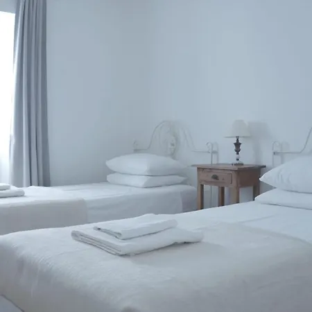 Alamos Charming - Family